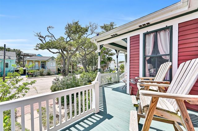 1518 21st Avenue, Galveston, TX 77550