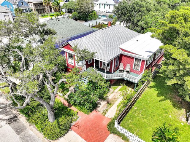 1518 21st Avenue, Galveston, TX 77550