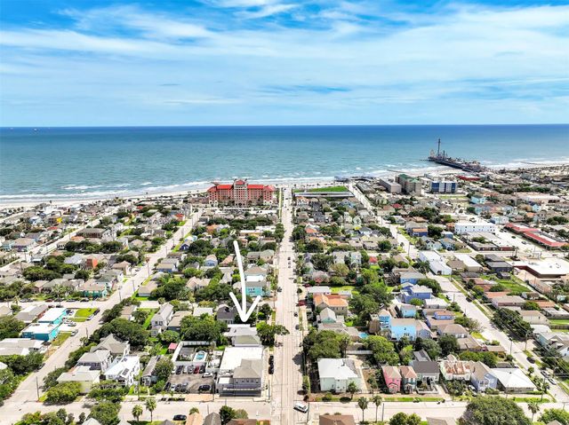 1518 21st Avenue, Galveston, TX 77550