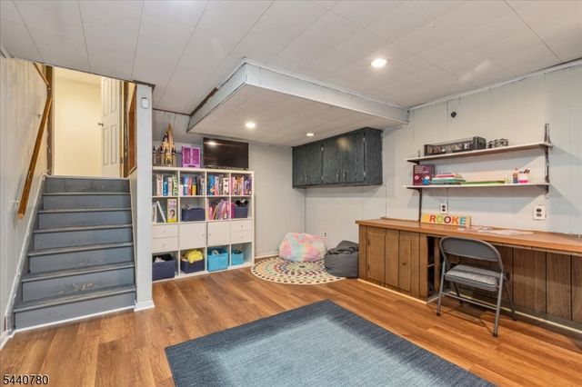 2104 Shady Ln, Scotch Plains Twp., NJ 07076