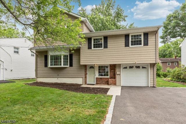 2104 Shady Ln, Scotch Plains Twp., NJ 07076