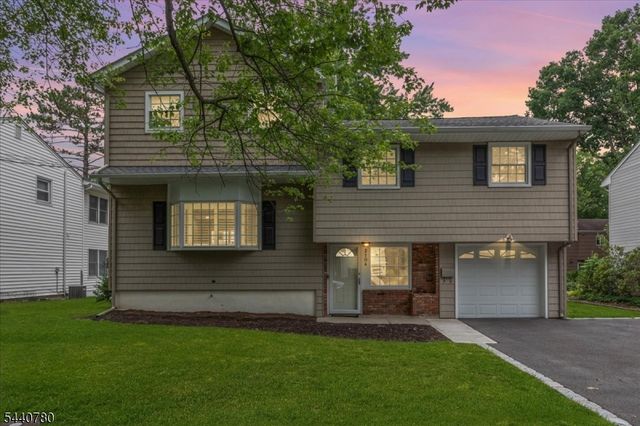 2104 Shady Ln, Scotch Plains Twp., NJ 07076