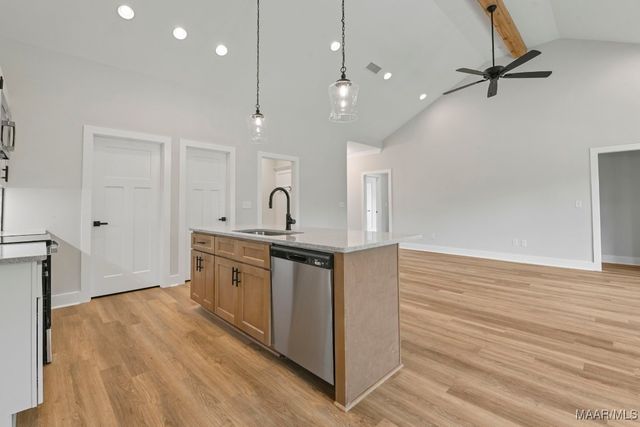 134 Madix Drive, Eclectic, AL 36024