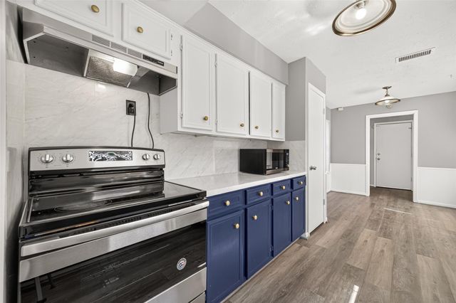 25815 Pepper Ridge Lane, Spring, TX 77373
