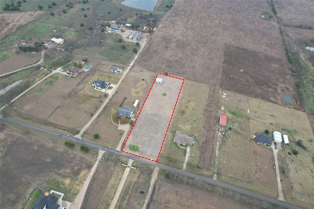 1428 County Road 4106, Kaufman, TX 75142
