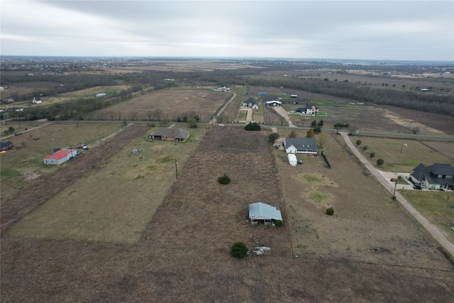 1428 County Road 4106, Kaufman, TX 75142