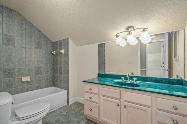 12610 NW GAINESVILLE ROAD, Reddick, FL 32686