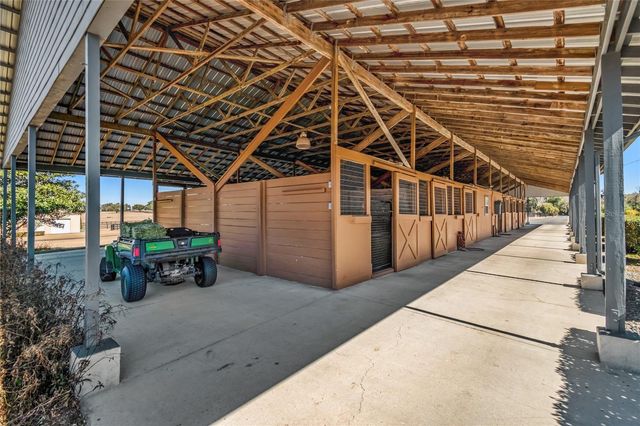 12610 NW GAINESVILLE ROAD, Reddick, FL 32686