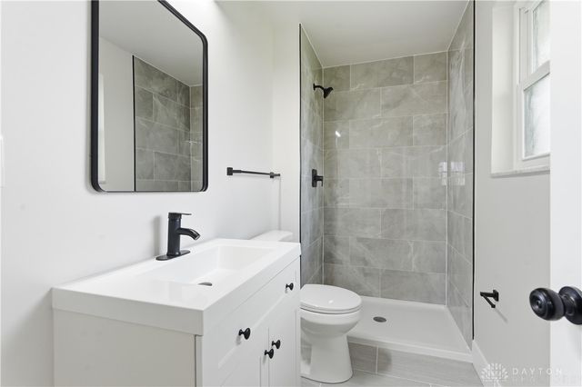 1105 Paget Drive, Miamisburg, OH 45342