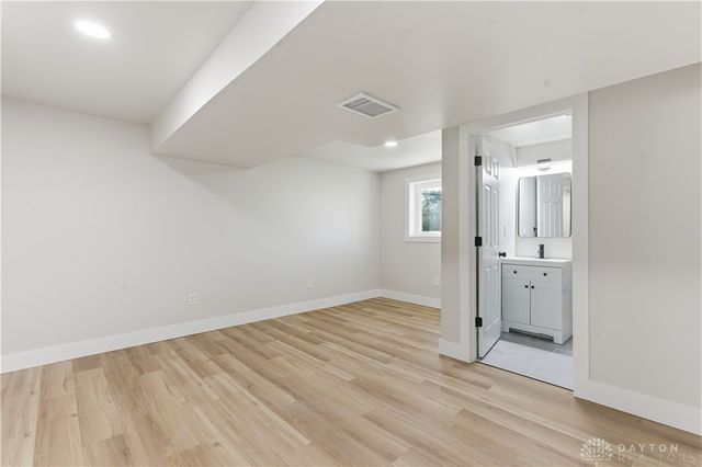 1105 Paget Drive, Miamisburg, OH 45342