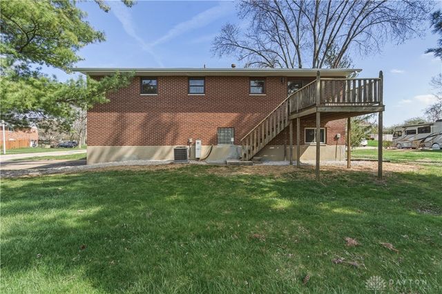 1105 Paget Drive, Miamisburg, OH 45342