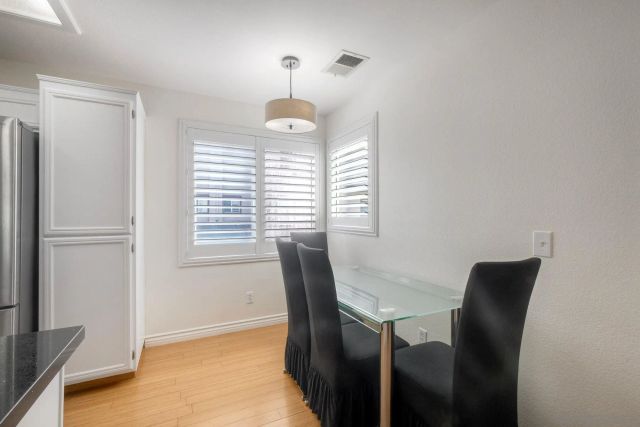 10242 Wateridge Cir 197, San Diego, CA 92121