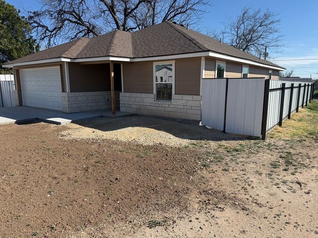825 Velma Street, San Angelo, TX 76903