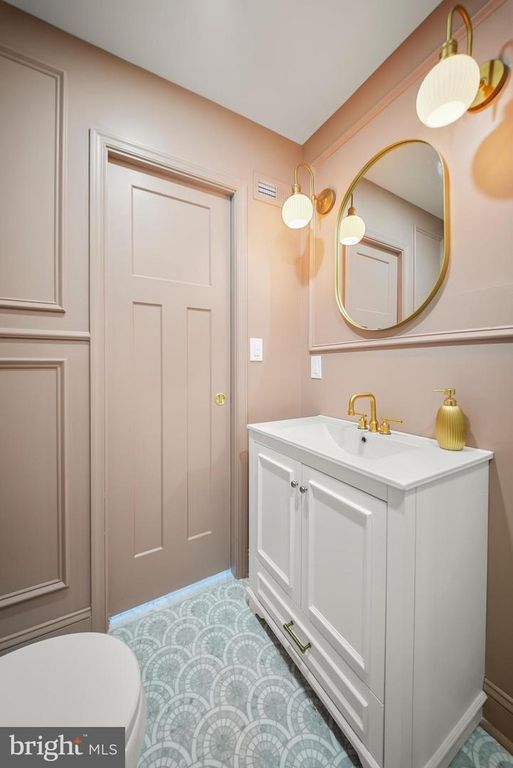 Image 26 of property listing at 2522 W THOMPSON ST, Philadelphia, PA 19121