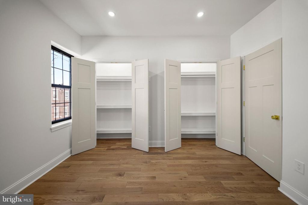 Image 33 of property listing at 2522 W THOMPSON ST, Philadelphia, PA 19121