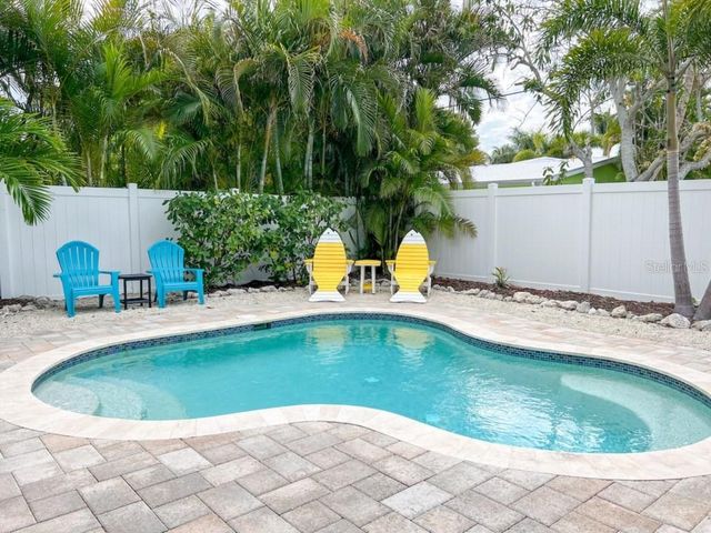 308 60TH STREET A, Holmes Beach, FL 34217
