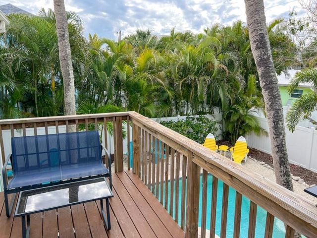 308 60TH STREET A, Holmes Beach, FL 34217