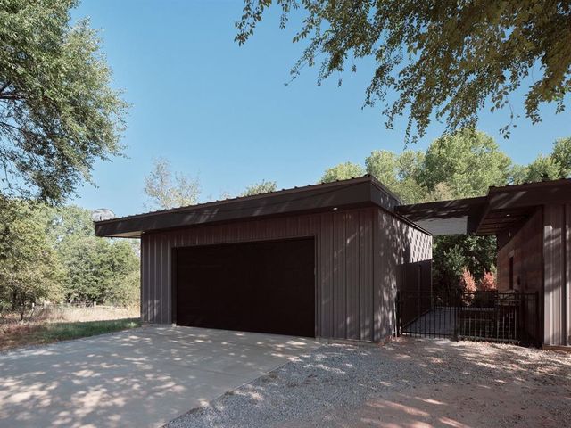 13501 N Midwest Boulevard, Jones, OK 73049