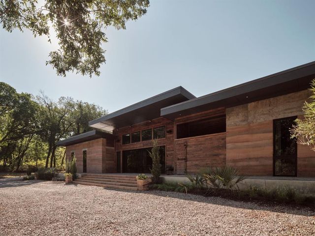 13501 N Midwest Boulevard, Jones, OK 73049