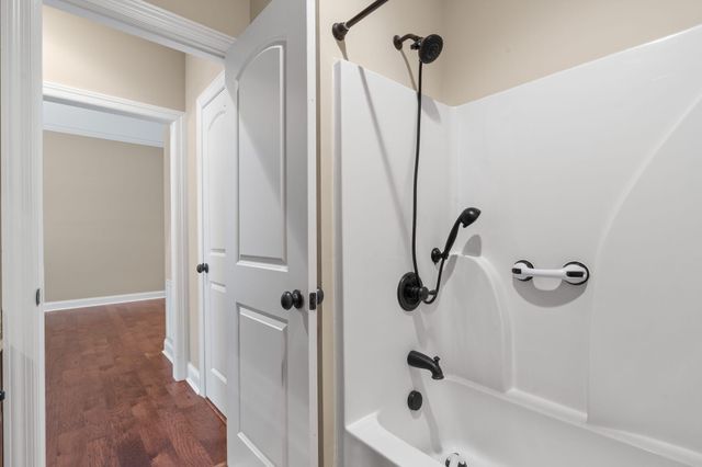 1738 Stonebriar Drive NE, Cleveland, TN 37312