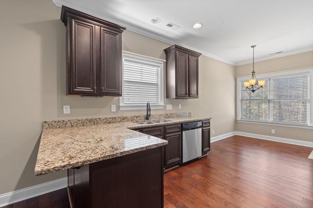 1738 Stonebriar Drive NE, Cleveland, TN 37312