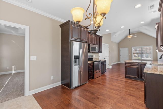 1738 Stonebriar Drive NE, Cleveland, TN 37312