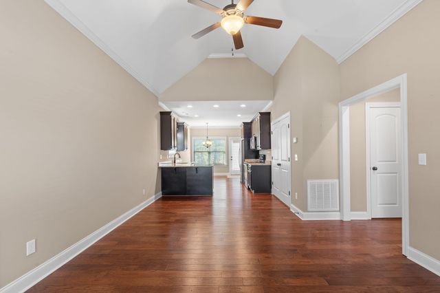 1738 Stonebriar Drive NE, Cleveland, TN 37312