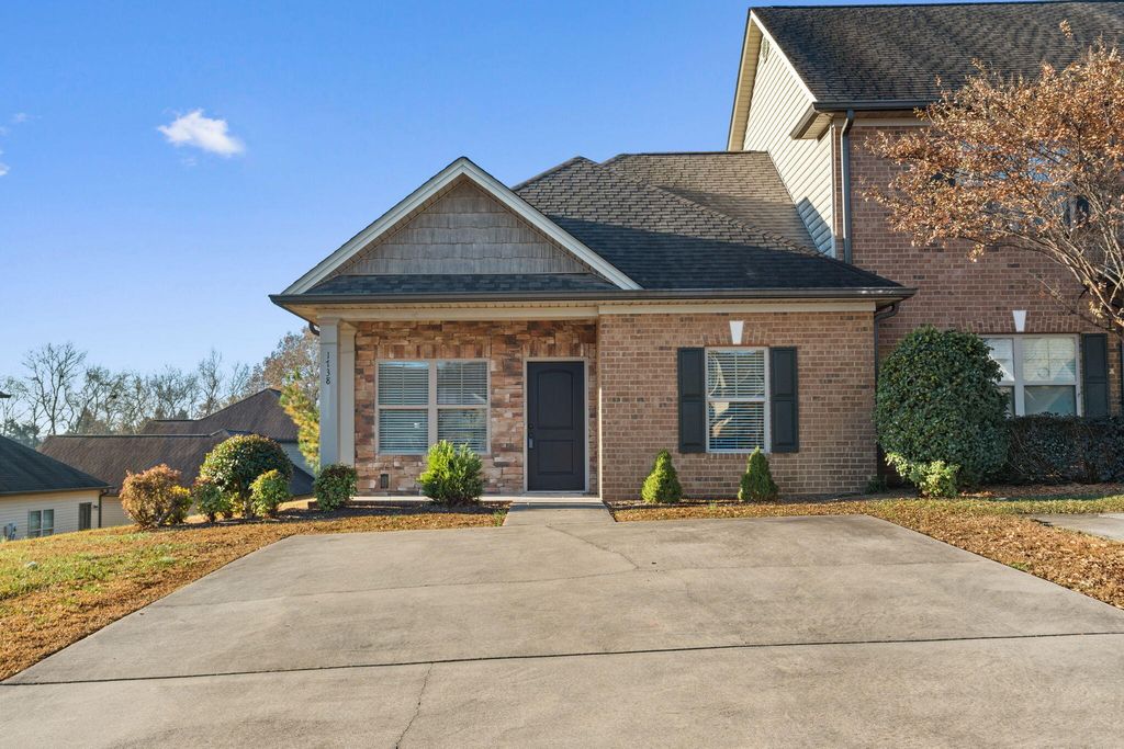 1738 Stonebriar Drive NE, Cleveland, TN 37312
