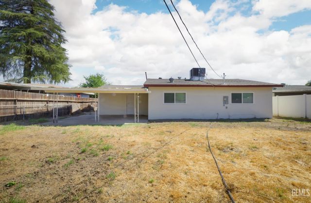 4103 Gordon Street, Bakersfield, CA 93307