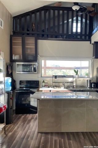 272 Plum Cove, Lakehills, TX 78063