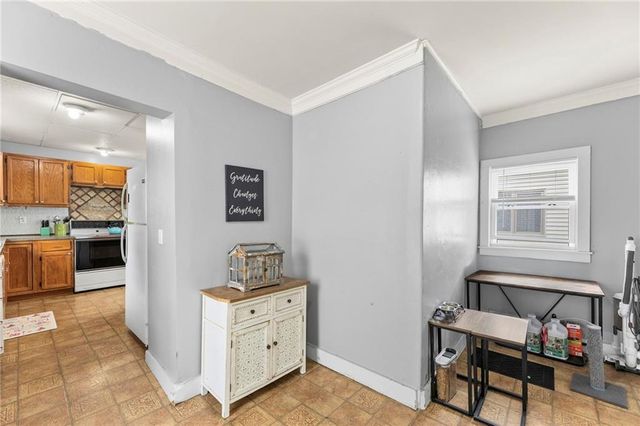 804 E Wea Street, Paola, KS 66071