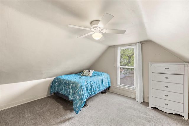 804 E Wea Street, Paola, KS 66071