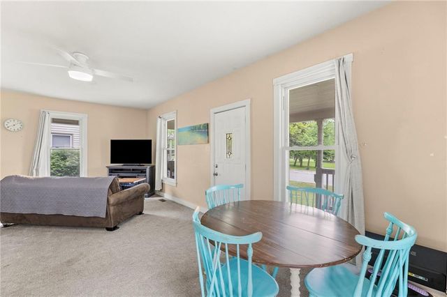 804 E Wea Street, Paola, KS 66071