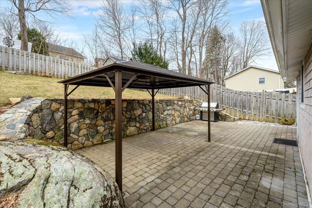 47 Tonetta Lake Way, Brewster, NY 10509