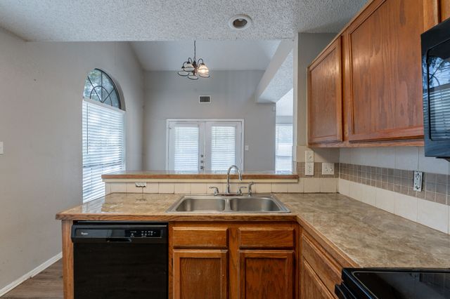 6519 Impala Drive, Arlington, TX 76001