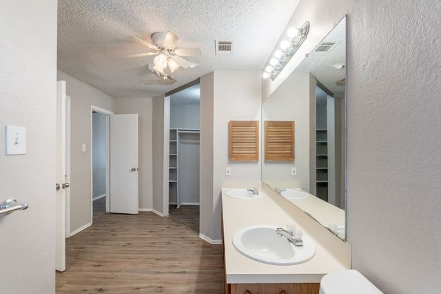 6519 Impala Drive, Arlington, TX 76001