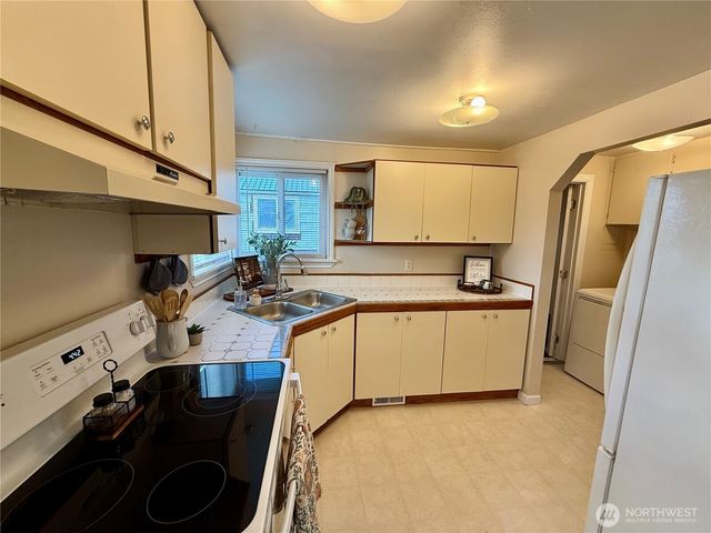 606 N Sprague Street, Ellensburg, WA 98926