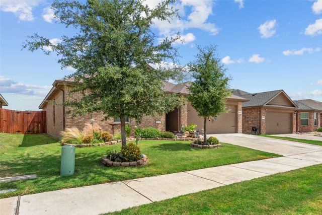 6112 Flour Mill Run, Fort Worth, TX 76179