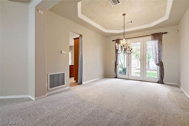 9655 Phoenician Avenue, Las Vegas, NV 89147