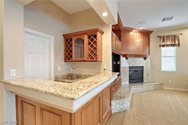 9655 Phoenician Avenue, Las Vegas, NV 89147