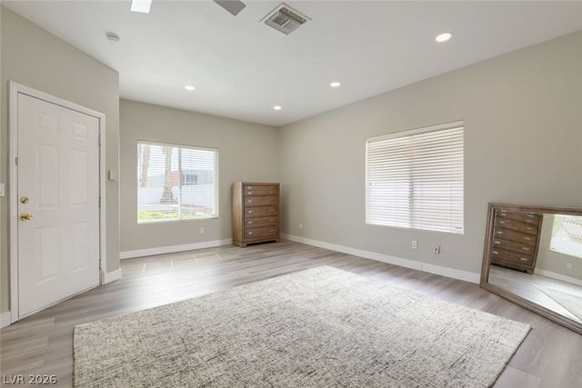 9655 Phoenician Avenue, Las Vegas, NV 89147