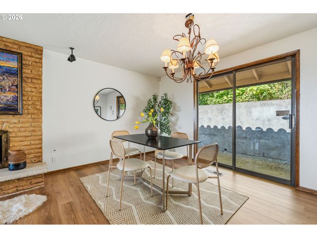 1543 Se 71ST Ave, Portland, OR 97215