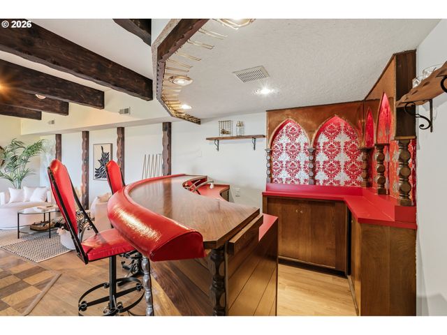 1543 Se 71ST Ave, Portland, OR 97215