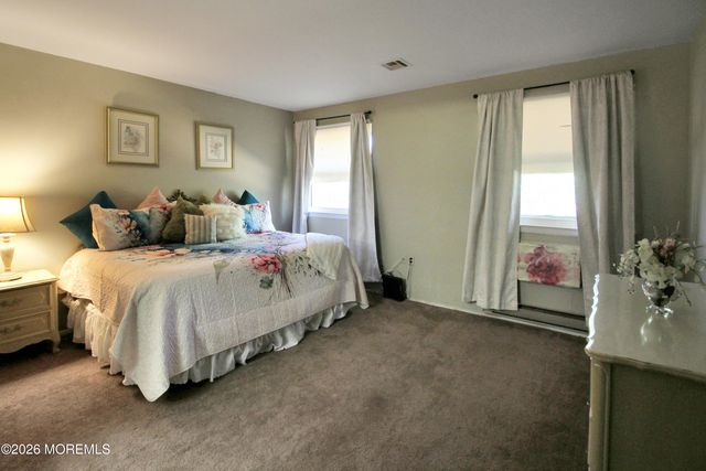 74B Yorktowne Parkway, Whiting, NJ 08759