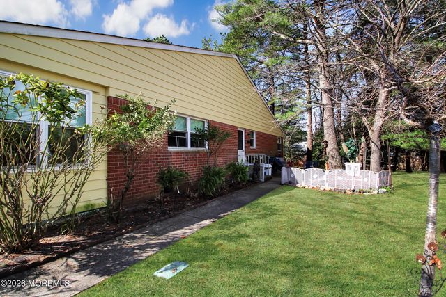 74B Yorktowne Parkway, Whiting, NJ 08759