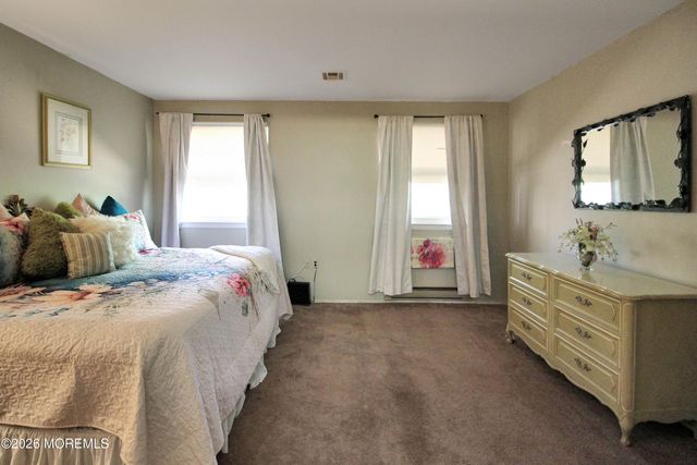 74B Yorktowne Parkway, Whiting, NJ 08759