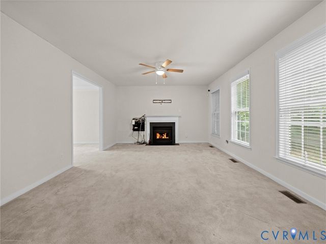 13807 Tobacco Bay Ct, Chester, VA 23836