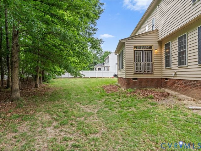13807 Tobacco Bay Ct, Chester, VA 23836