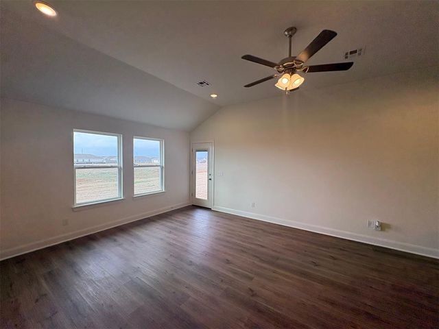 9101 Blackfork Lane, Oklahoma City, OK 73160