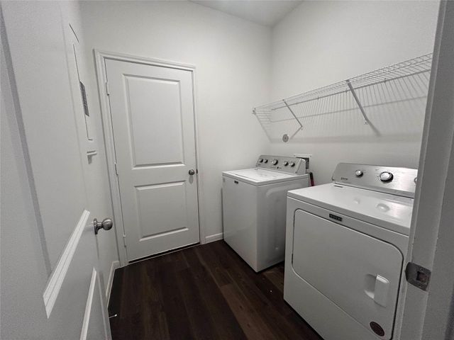 118 Ashwood Glade Drive, Conroe, TX 77378